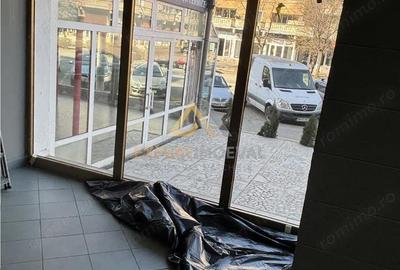 Spațiu comercial, de 66 mp, în Traian - 3