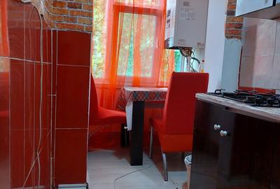 Apartament cu 2 camere semidecomandat în Central - 1