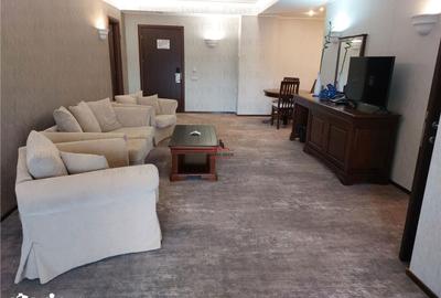 Apartament cu 3 camere în Central - 2