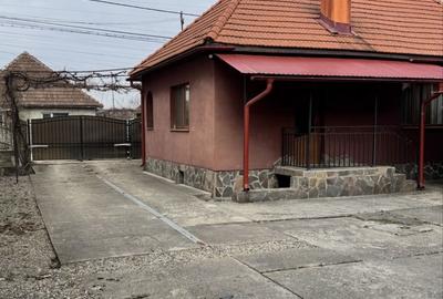 Casă cu 3 camere în Central - 9