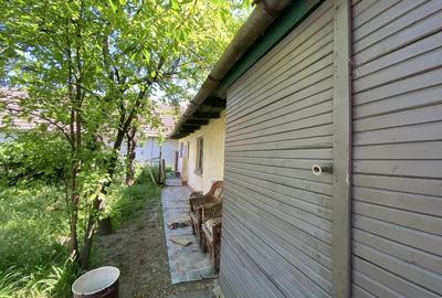 Casă cu 4 camere cu Canalizare în Central - 3