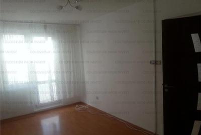 Garsoniera decomandata - zona Astra - 3