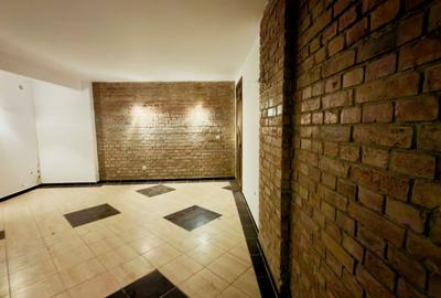 Apartament cu 3 camere decomandat în P-ța Unirii - 6