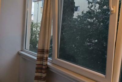 Apartament cu 2 camere decomandat în Astra