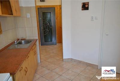 Apartament cu 2 camere decomandat în Tudor - 3