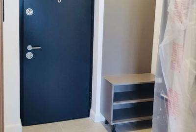 Garsonieră decomandată în Girocului