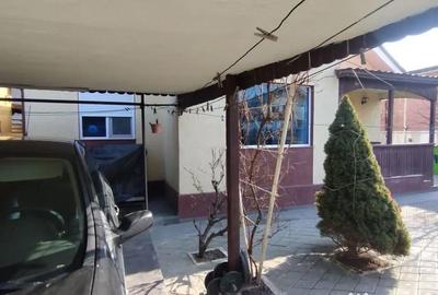 Casă cu 4 camere cu Teren 249 Mp în Valu lui Traian - 2