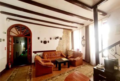 Spațiu comercial, de 120 mp, în Centrul Istoric - 1