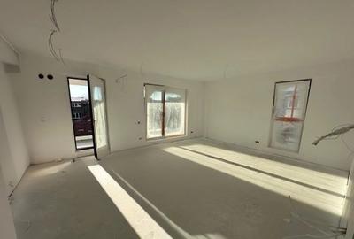 Apartament cu 3 camere decomandat în Alba Iulia