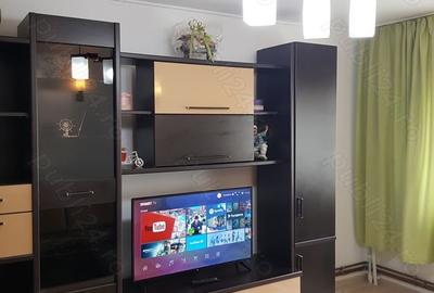 Apartament cu 3 camere decomandat în Central - 2