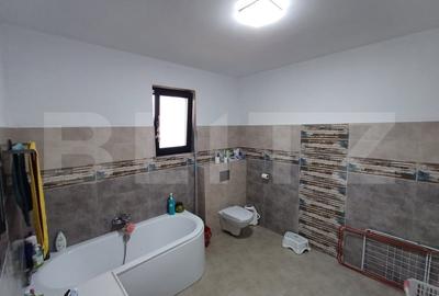 Casa individuala, teren 940mp,140mp utili, zona Unirea - 8