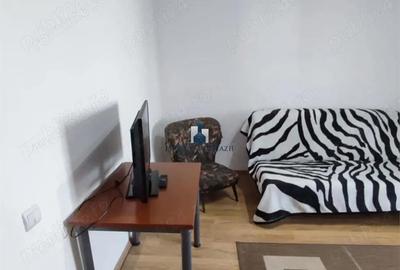 Garsonieră semidecomandată, mobilată în Apărătorii Patriei