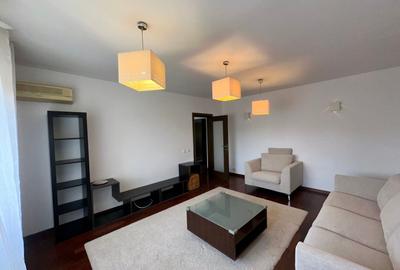 Apartament cu 3 camere decomandat, mobilat în Vitan