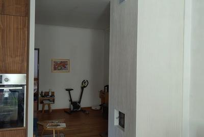 Casă cu 4 camere cu Teren 880 Mp în Central - 7