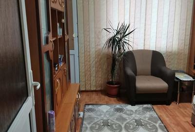 Apartament cu 3 camere, mobilat în Mărăței - 2
