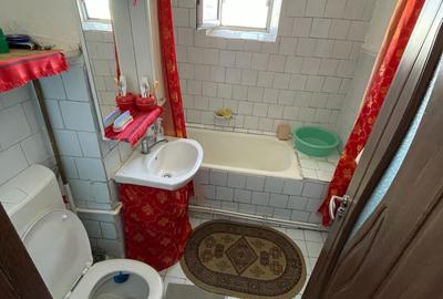 Apartament cu 3 camere decomandat-Micro 16 - 5