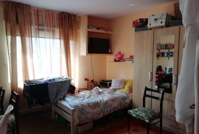 Apartament 3 camere  in casa zona Grivitei - Pasaj - 2