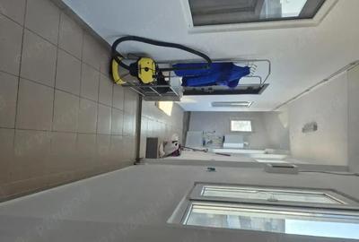 Spațiu comercial, de 150 mp, în Central