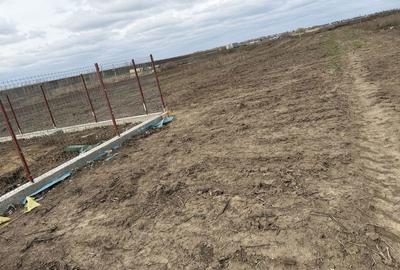 Teren de 570 mp, în Costi - 2