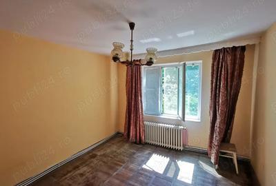 Apartament cu 3 camere decomandat în Central - 8