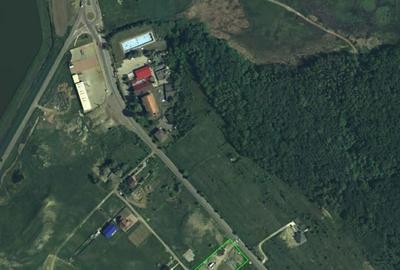 Teren Construcții intravilan de 3600 mp, în Est - 1