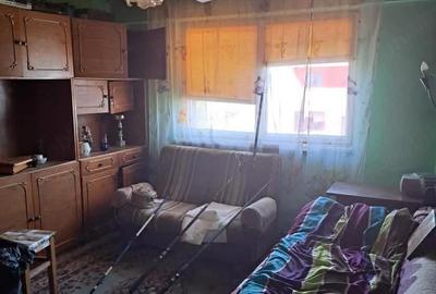 Apartament cu 3 camere decomandat în Carpați 2 - 8