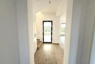 Casa moderna cu 3 dormitoare ?i teren 250 mp, in Mice?ti finisata complet - 1