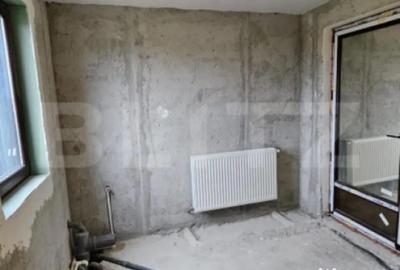 Casă cu 7 camere cu Teren 600 Mp în Central - 2