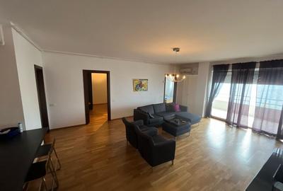 Apartament 4 camare Mamaia vedere frontala Lac