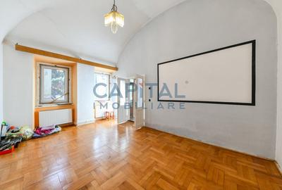 Casa in cladire istorica in centrul orasului Gherla - 26