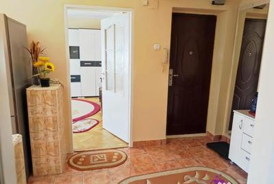 Apartament cu 2 camere decomandat în Sânmartin - 7