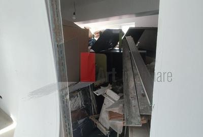 Apartament cu 3 camere semidecomandat în Vitan - 10