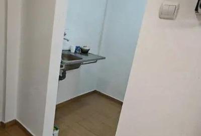 Garsonieră decomandată în P-ța Universității - 7