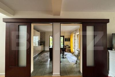 Casa superba de vanzare, in Sanpetru 1000 mp teren, la - 18