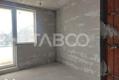 Apartament cu 3 camere decomandat în Central - 4