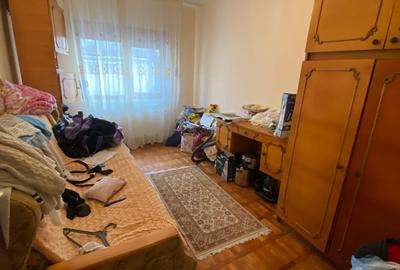 3 camere decomandate cu centrala, foarte spatios, Scoala M Sadoveanu - 3