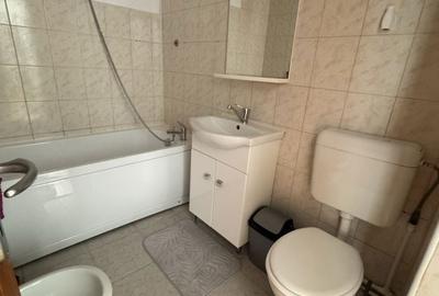 Apartament cu 2 camere decomandat în Central - 6