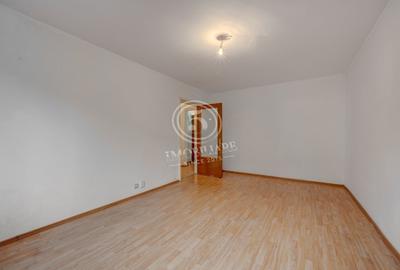 Apartament cu 3 camere decomandat în Drumul Taberei - 2