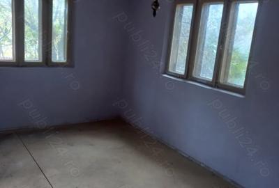 Casă cu 4 camere în Săpoca - 8
