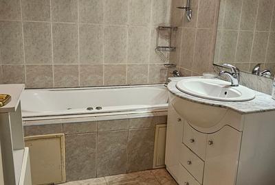 Ap cu 4 camere situat pe Calea Moșilor, aproape de intersecția cu M. Eminescu - 9