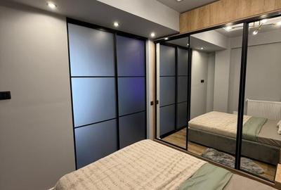 Apartament cu 3 camere semidecomandat, mobilat în Florești - 5