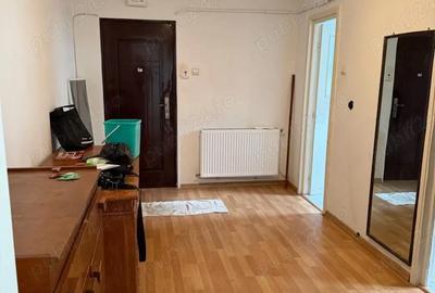 Garsonieră decomandată în Central - 4