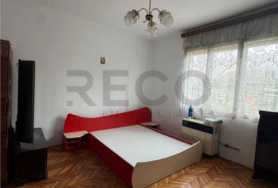 Casă cu 3 camere cu Teren 1900 Mp în Borș - 16