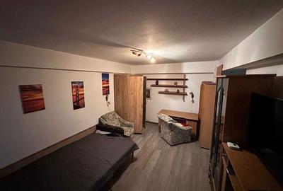 Garsonieră decomandată în Bucium - 2