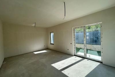 Duplex cu 4 camere cu Canalizare în Florești - 4