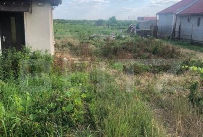 Teren de 1331 mp, în Central