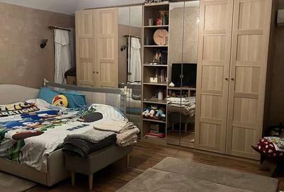 Casă cu 4 camere cu Teren 117 Mp în Central - 8