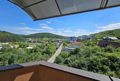 Apartament cu 7 camere decomandat în Florești - 12