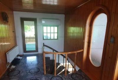 Casă cu 5 camere cu Teren 1500 Mp în Chiscani - 15