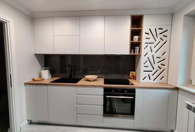Apartament cu 3 camere semidecomandat în Policlinica - 7
